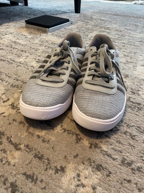 K-Swiss Shoes - K-Swiss Gray Woven Low Top Sneakers Size 9 Casual Athleisure